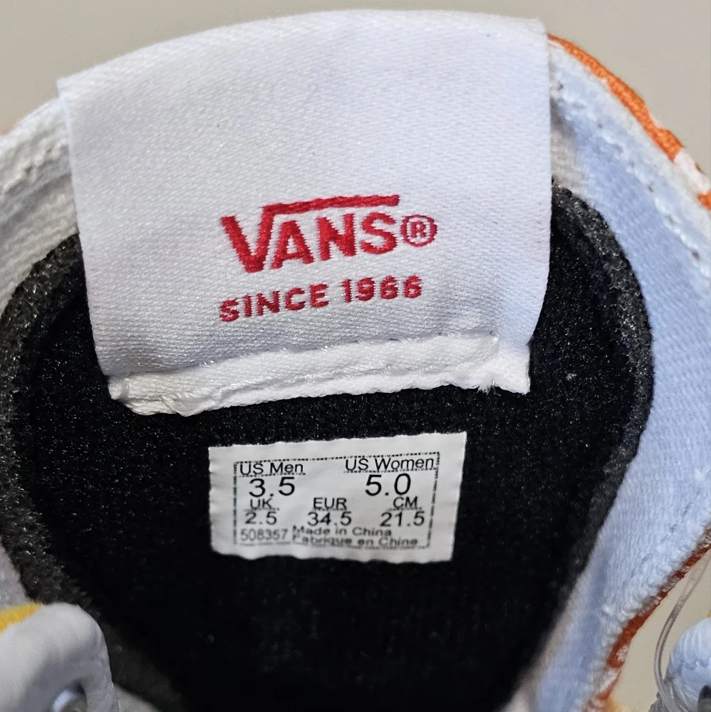 $6.49 SHIPPING Womans Vans Sk8-Mid Pride - Picture 3 of 9